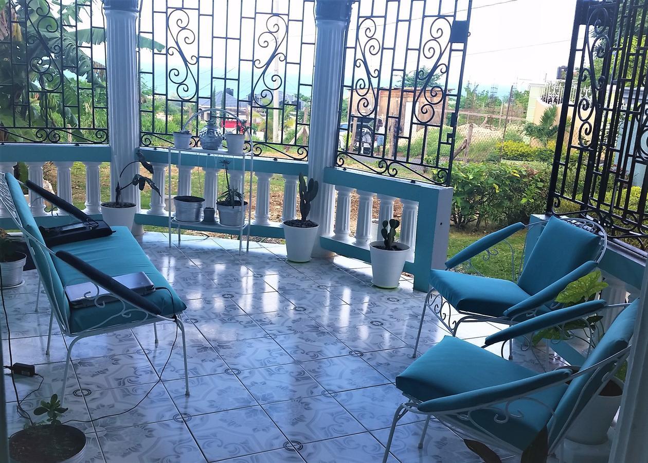 Bailey'S Bed And Breakfast รันอเวย์เบย์ ภายนอก รูปภาพ