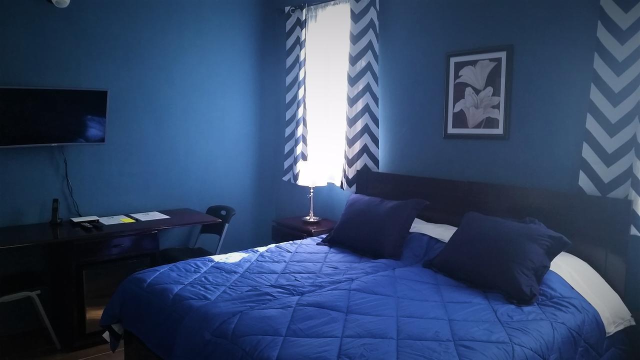 Bailey'S Bed And Breakfast รันอเวย์เบย์ ภายนอก รูปภาพ