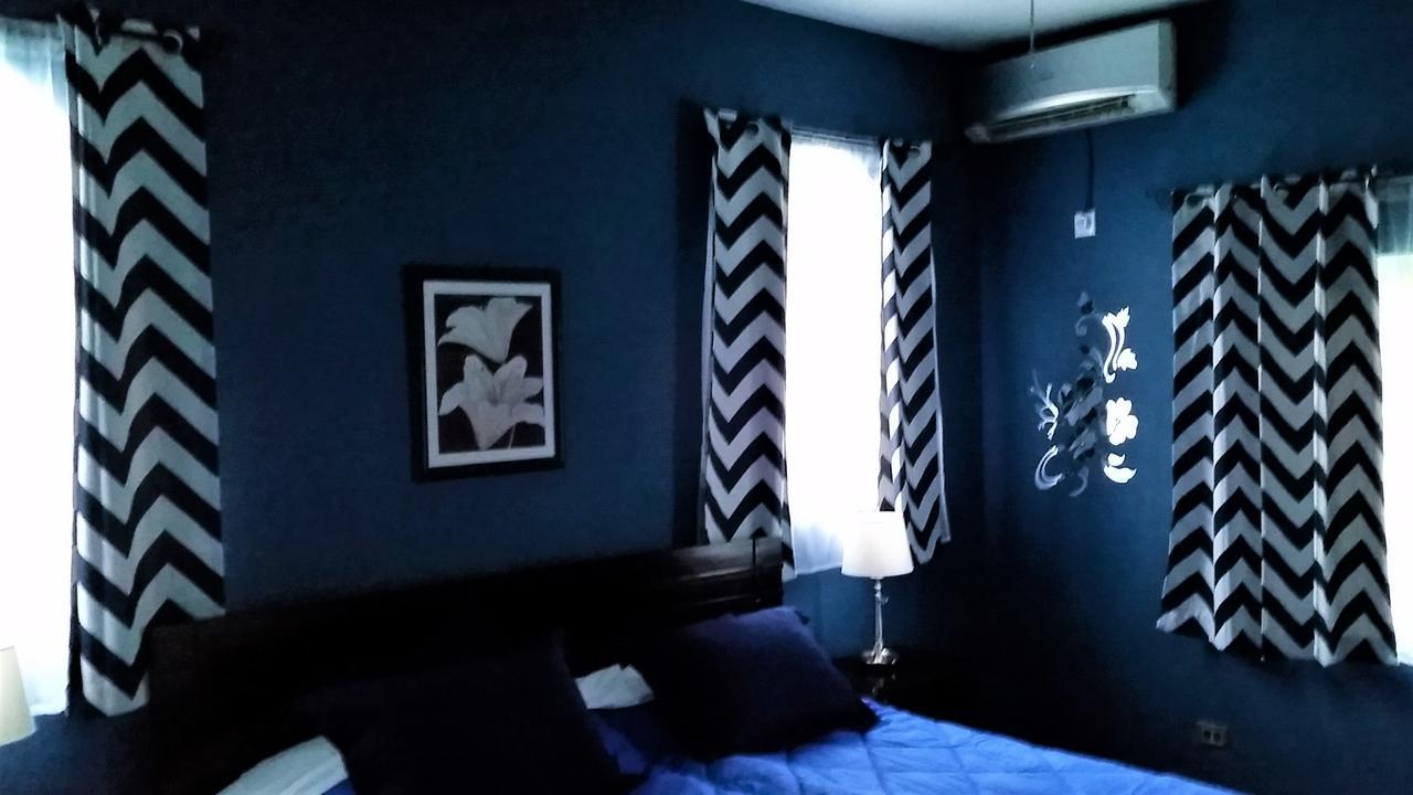 Bailey'S Bed And Breakfast รันอเวย์เบย์ ภายนอก รูปภาพ