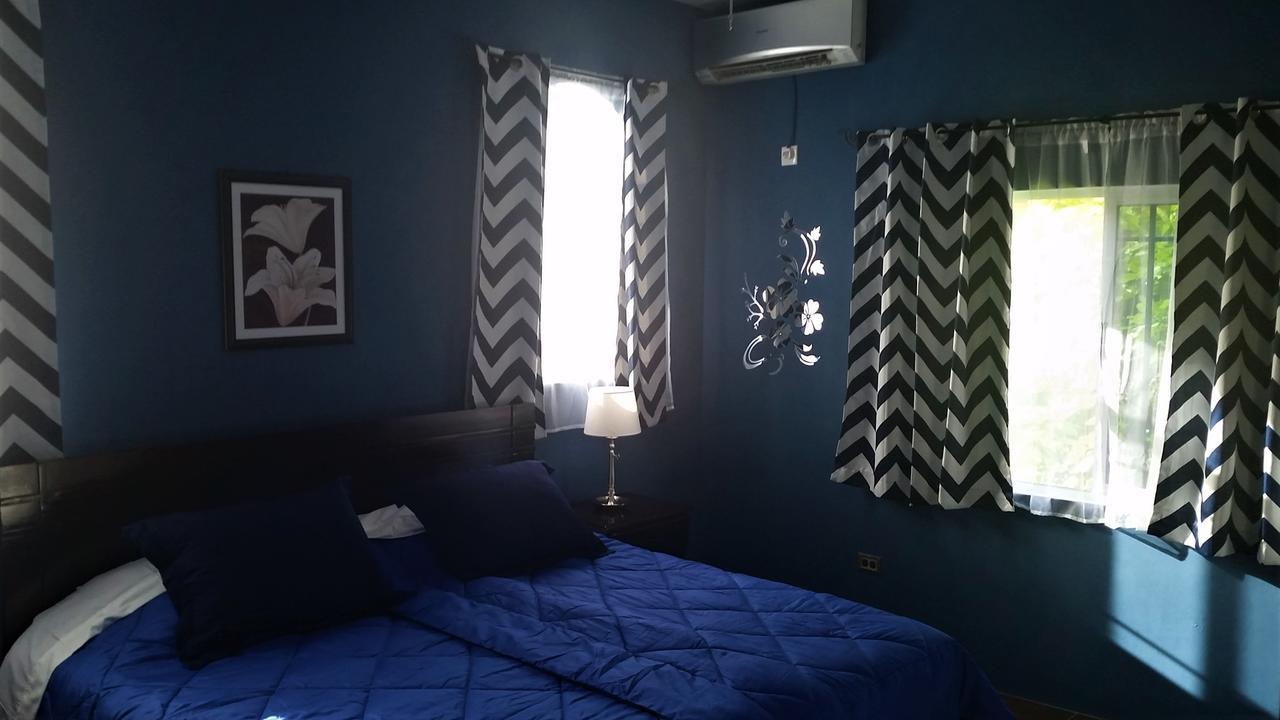 Bailey'S Bed And Breakfast รันอเวย์เบย์ ภายนอก รูปภาพ