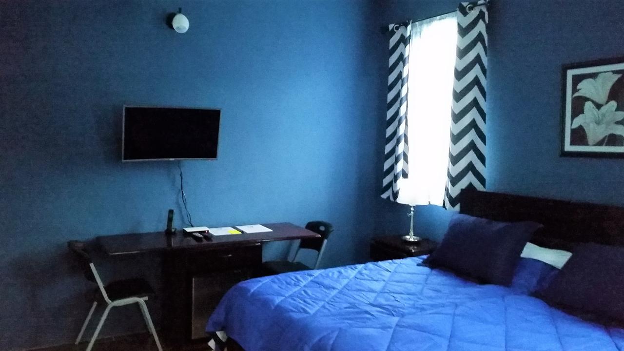 Bailey'S Bed And Breakfast รันอเวย์เบย์ ภายนอก รูปภาพ